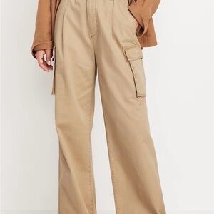 NWT Old Navy Cargo Pants